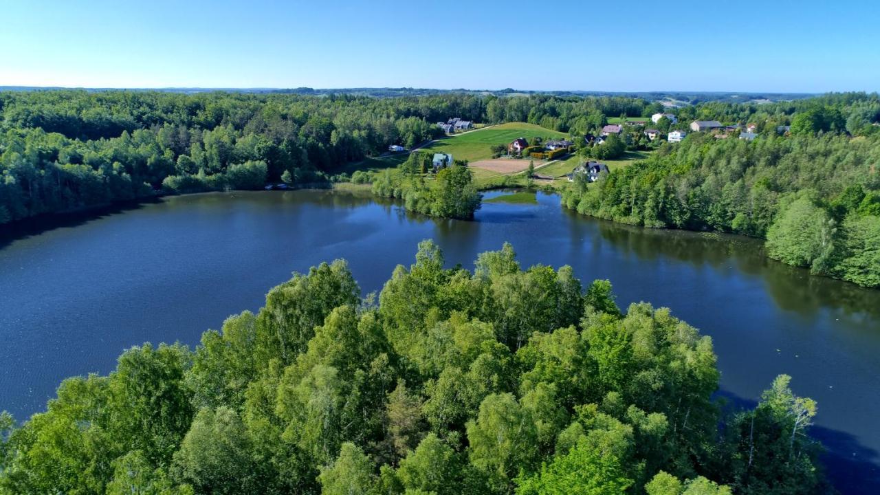 Osada Skoczkowo Komfortowe Domki Z Jacuzzi Nad Jeziorem- Sauna- Balia- Prywatny Staw Wedkarski Podiazy Exterior photo