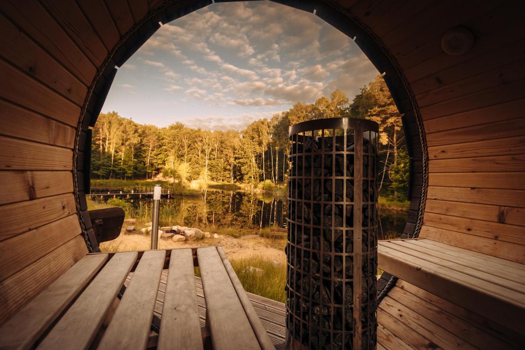 Osada Skoczkowo Komfortowe Domki Z Jacuzzi Nad Jeziorem- Sauna- Balia- Prywatny Staw Wedkarski Podiazy Exterior photo